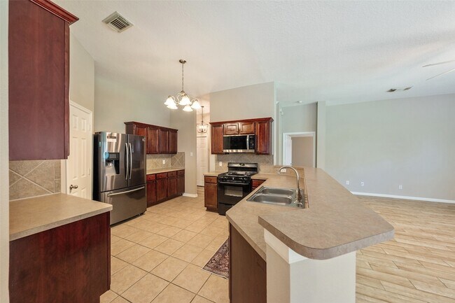 Foto del edificio - 30627 N Sulphur Creek Dr