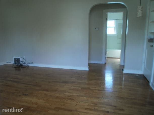 Building Photo - 2 br, 1 bath House - 7808 Kingston Dr