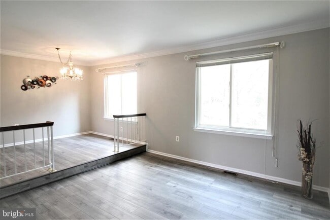 Building Photo - 8943 Centerway Rd