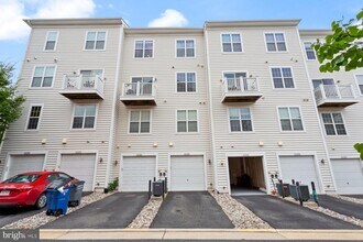 Building Photo - 22358 Concord Station Terrace