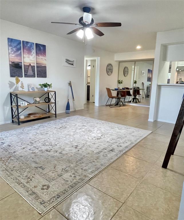 Primary Photo - 3300 Pebblebrook Dr