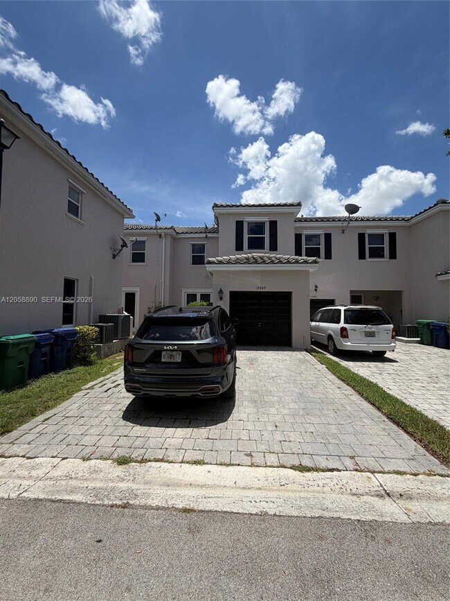 Foto del edificio - 17089 SW 93rd St
