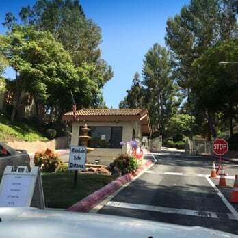 Foto del edificio - 22765 Lakeway Dr