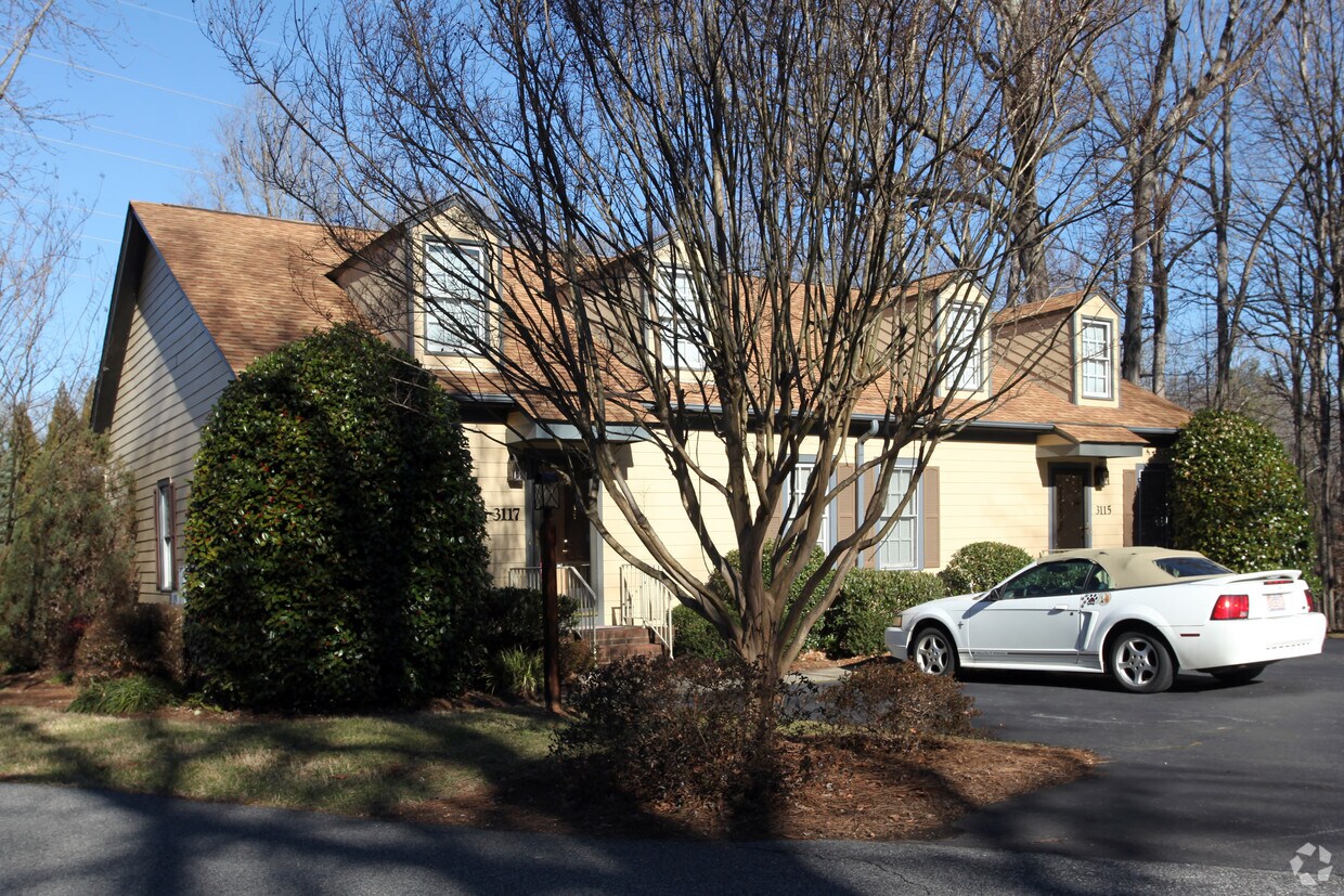 Building Photo - 3116 Sedgefield Gate Rd