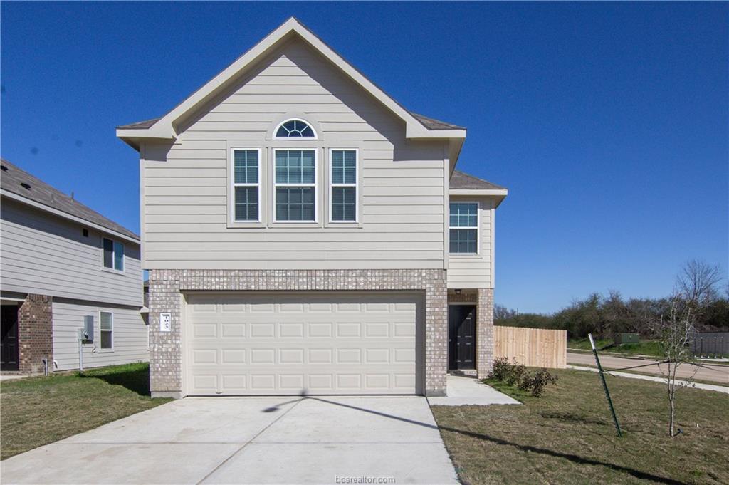 Primary Photo - 1023 Marquis Dr