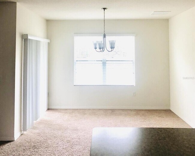 Foto del edificio - 2222 Sequoia Way