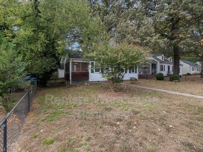 Building Photo - 5120 Dorchester Rd