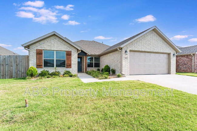 Photo - 410 Citation St House