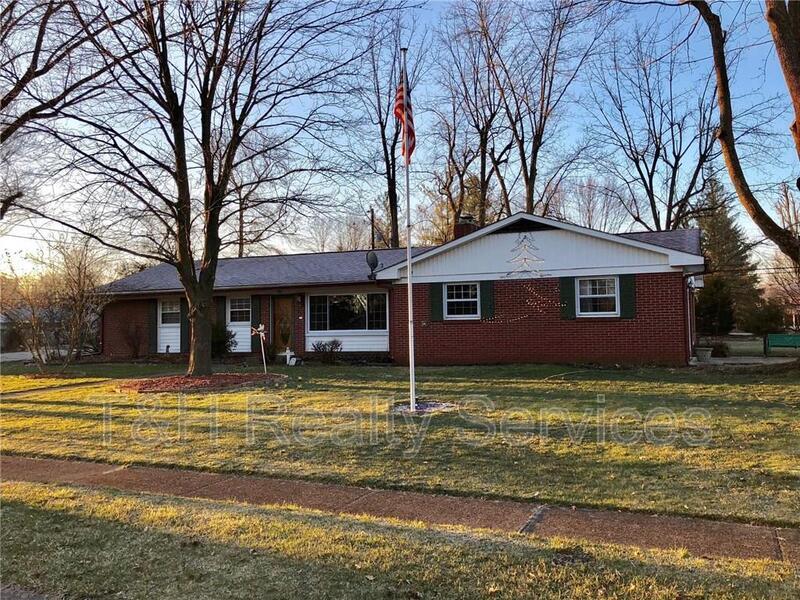 703 Raymond St, Plainfield, IN 46168 House for Rent in Plainfield, IN