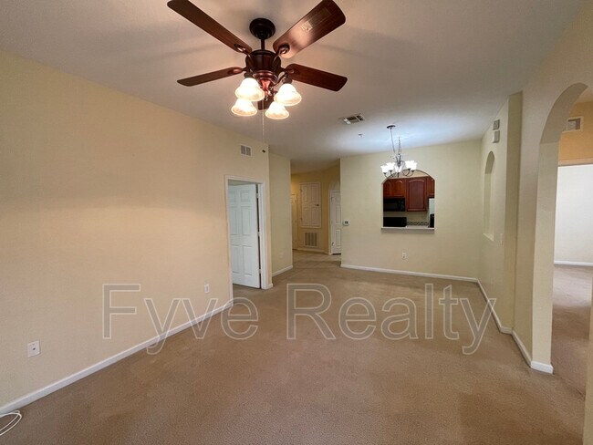 Building Photo - 6335 Contessa Dr