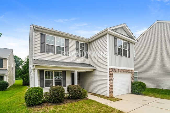 Building Photo - 2315 Portola Ct