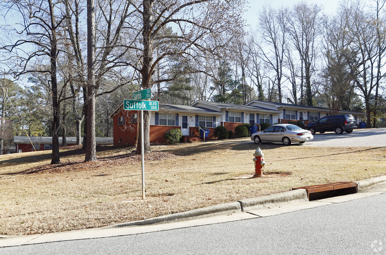 Primary Photo - Carolina Terrace Apartments