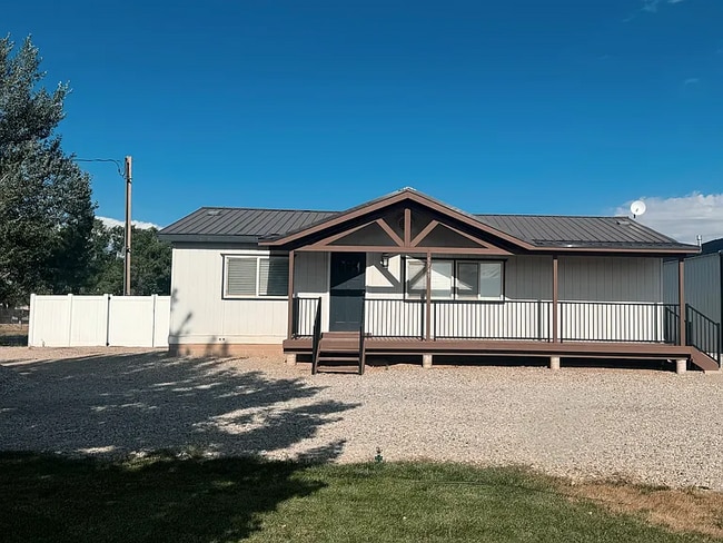 Building Photo - 5749 N 2300 W