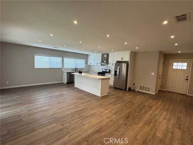 Foto del edificio - 1039 Adel Ave