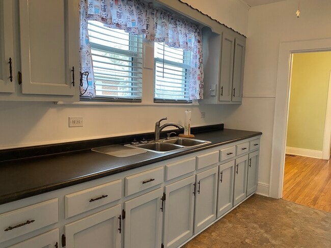 Foto del edificio - 600 Franklin St