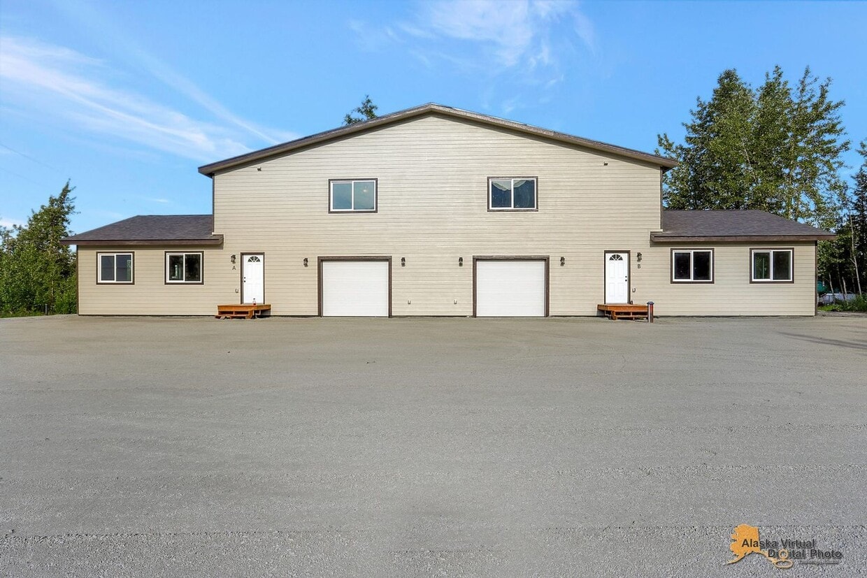 Foto principal - 16320 E Bradford Dr