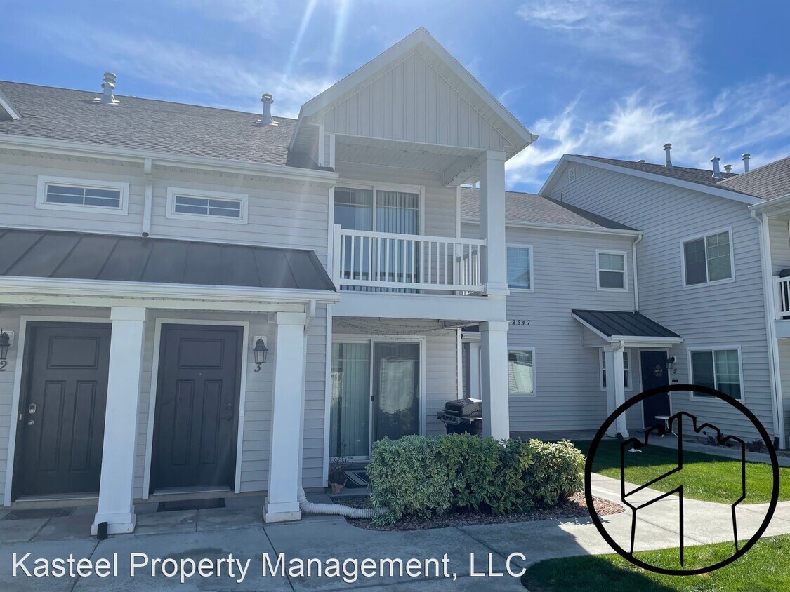 3 br, 2 bath House 2547 West 500 South 3 House Rental in