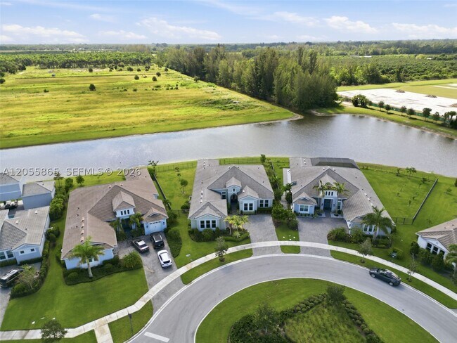 Foto del edificio - 4662 Estates Cir