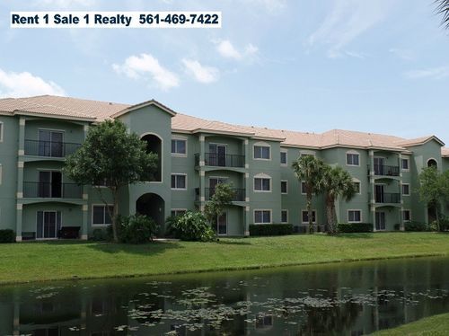 Foto del edificio - 220 Crestwood Cir