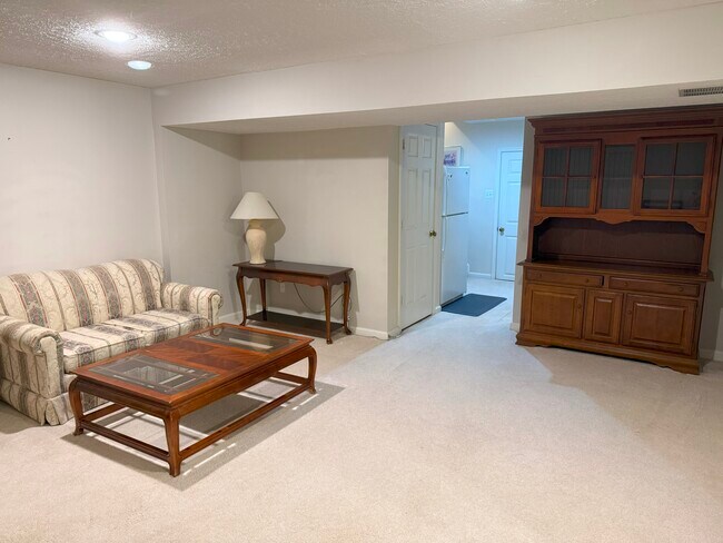 Foto del edificio - 13840 Ashington Ct