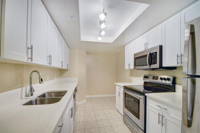Building Photo - 4197 N Haverhill Rd