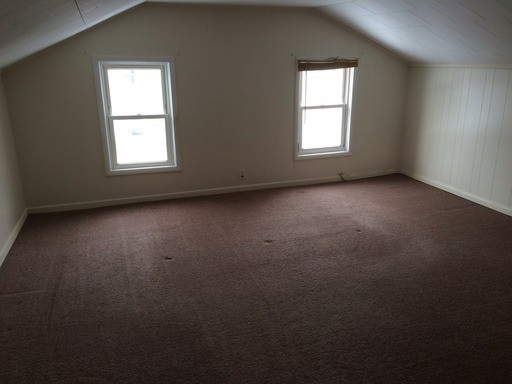 Building Photo - 3 Bedroom House in the Village of Liverpool