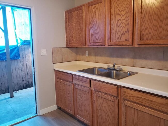 Photo - 1420 Chester St House