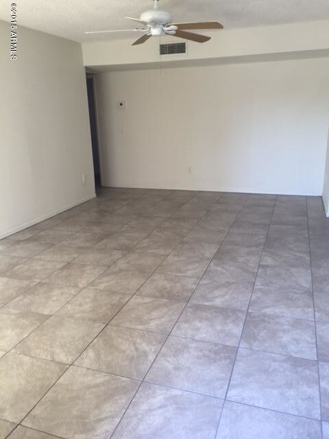 Building Photo - 5310 W Christy Dr