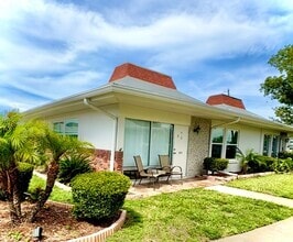 Building Photo - 4355 Tahitian Gardens Cir