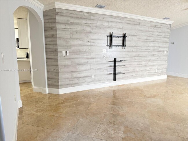 Foto del edificio - 2146 SW 103rd Pl