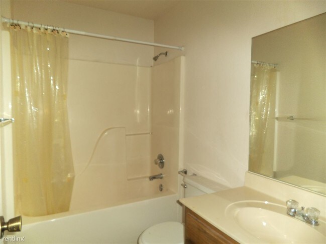 Foto del edificio - 435 E Court St