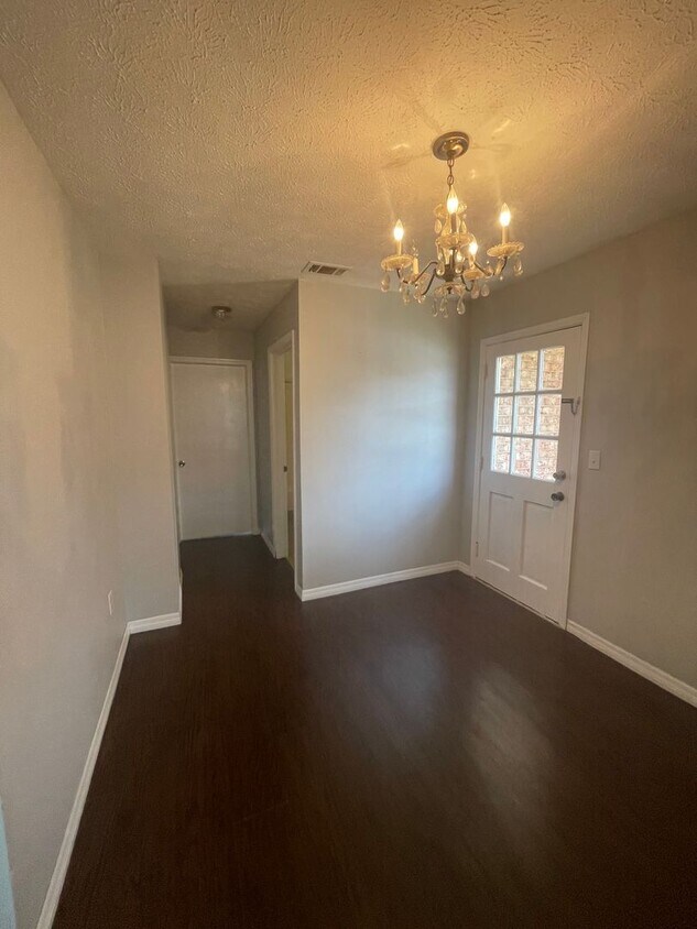 Primary Photo - 1 Bedroom 1 Bath Condo For Rent
