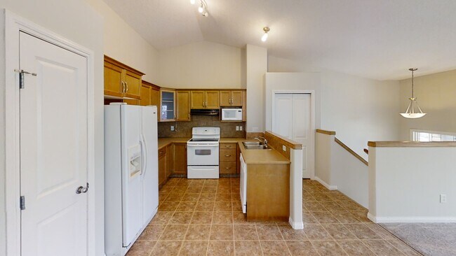 Photo du bâtiment - 9061-9131 131 Ave