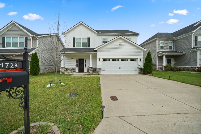 Building Photo - 1728 Sunray Dr