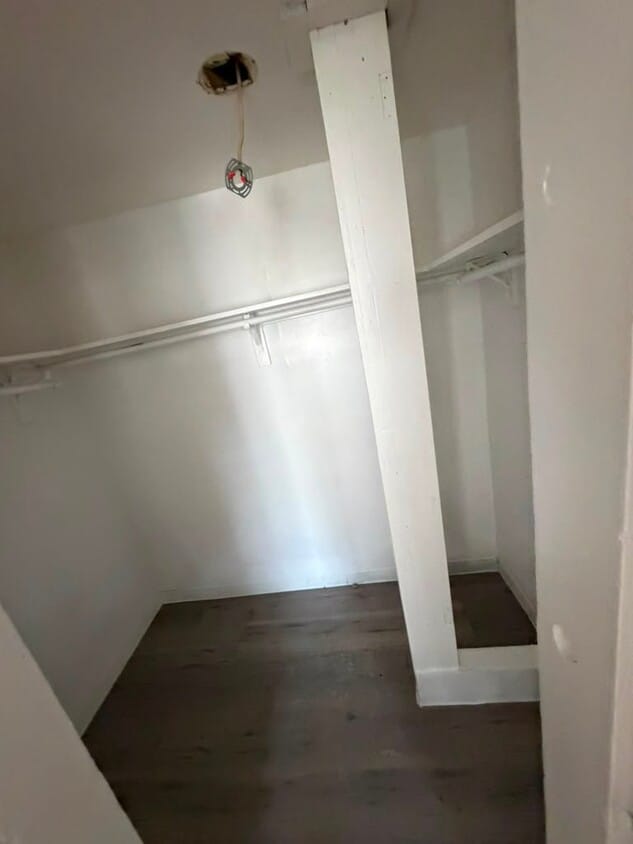 Building Photo - 341 Myrtle Ave