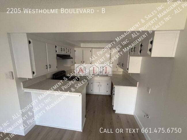 Foto del edificio - 2205 Westholme Blvd