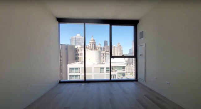 Building Photo - 55 E Wacker Dr