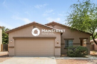 Building Photo - 9119 W Cambridge Ave