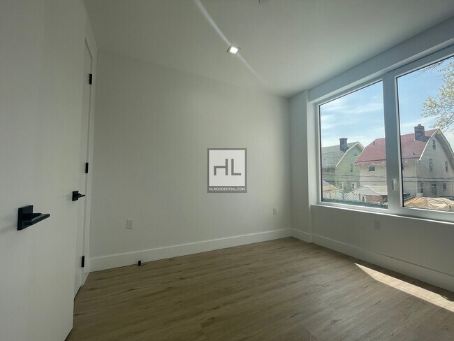 Building Photo - 2510 BEDFORD AVENUE 5B