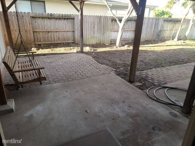 Foto del edificio - 3 br, 2 bath House - 1574 Hawthorne Ave