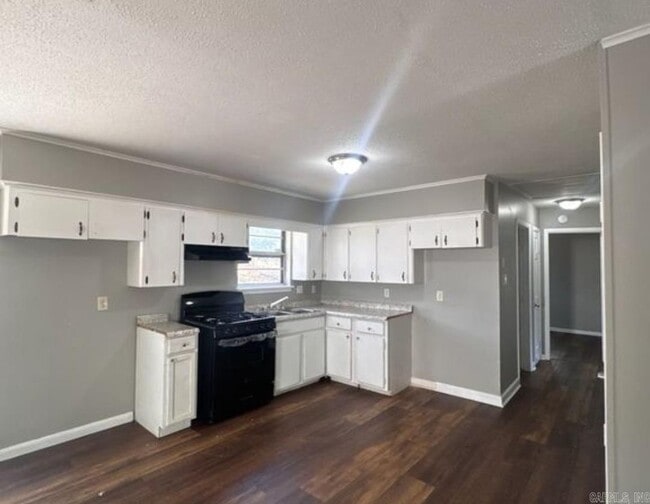Foto del edificio - 5712 Wisteria Ct