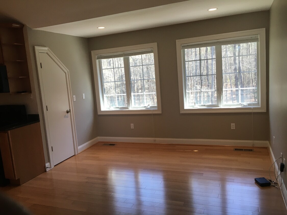 sala de estar - 48725 Spring Ridge Rd