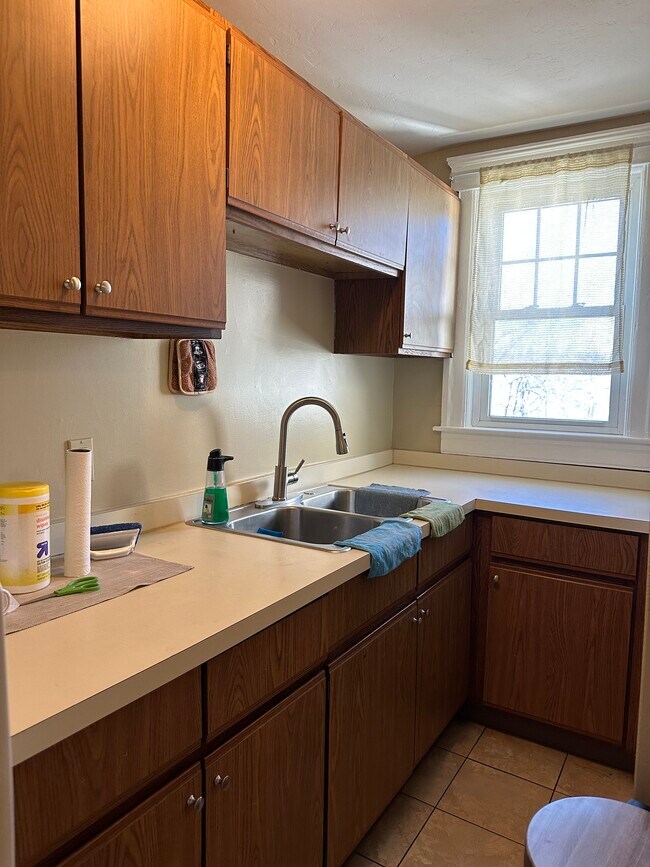 Foto del edificio - 8 Lamar Ave