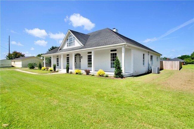 Foto del edificio - 3000 Johnson Rd W
