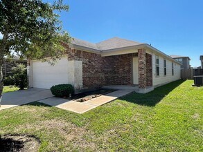 Building Photo - 12306 Skyview Rise Ct