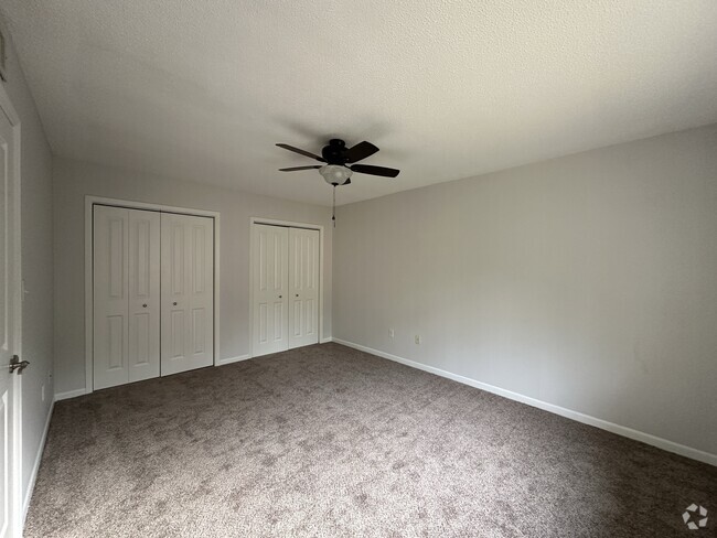 Building Photo - 507 NW 39th Rd