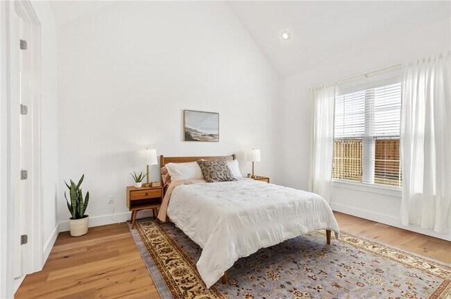 Foto del edificio - 3503 SW Daybreak Blvd