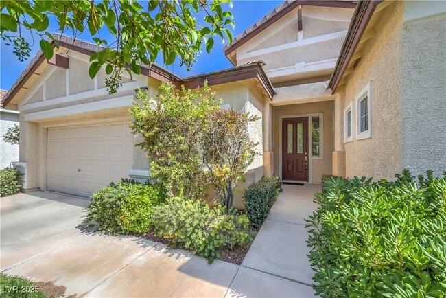 Building Photo - 10504 Narra Pl