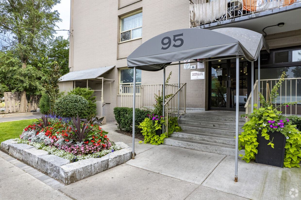 Entrance - Gamble Avenue Apartments