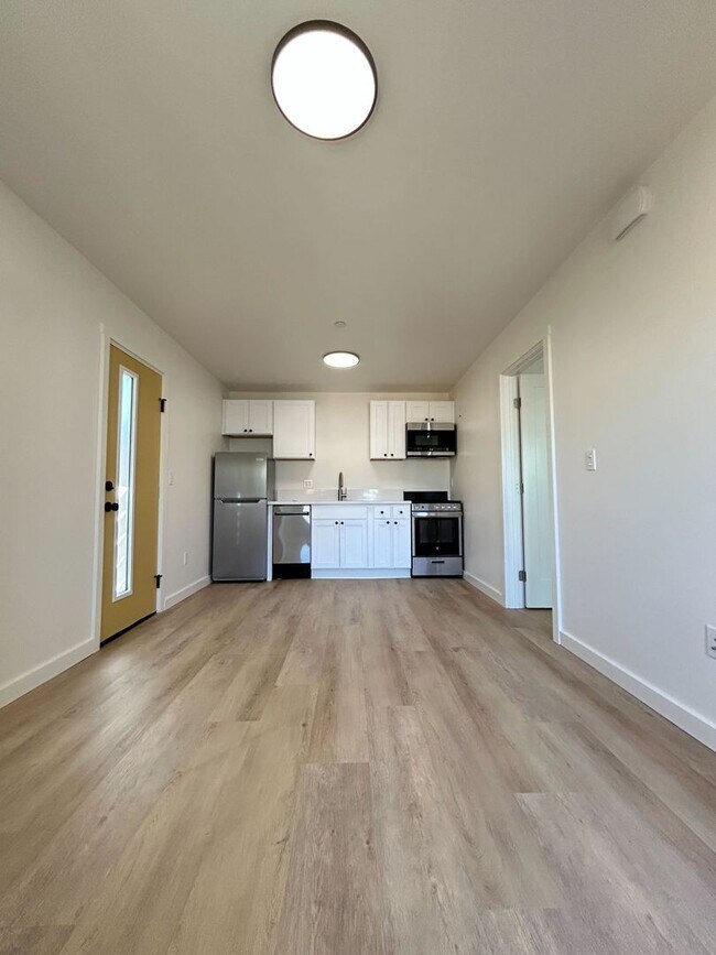 Foto del edificio - 1-Bed/1-Bath Near Downtown San Luis Obispo and Cal Poly